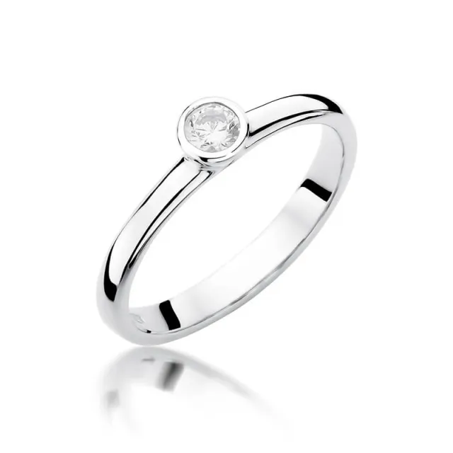 Złoty pierścionek z diamentem białe złoto 0,15ct