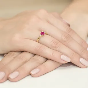 Złoty Pierścionek 585 z diamentem rubin 0,60ct