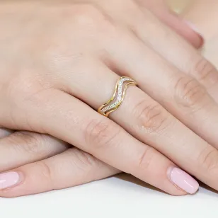 Złoty Pierścionek 585 z diamentem brylant 0,06ct