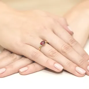 Złoty Pierścionek 585 z diamentem rubin 1,70ct
