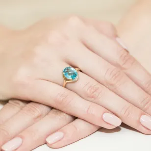 Złoty Pierścionek 585 z diamentem topaz 3,00ct