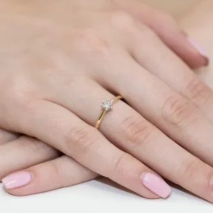 Złoty Pierścionek 585 z diamentem brylant 0,15ct