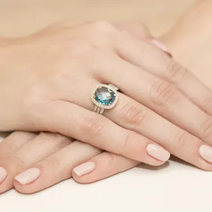 Złoty Pierścionek 585 z diamentem topaz 3,00ct