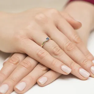 Złoty Pierścionek 585 z diamentem szafir 0,15ct