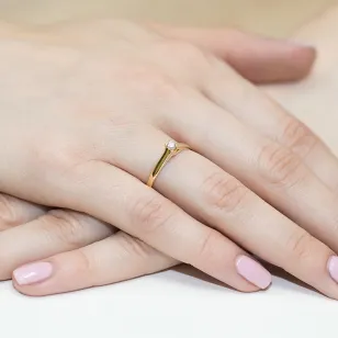 Złoty Pierścionek 585 z diamentem brylant 0,10ct