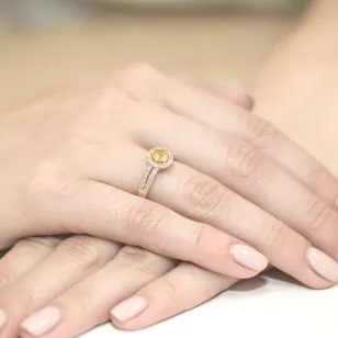 Złoty Pierścionek 585 z diamentem cytryn 0,50ct