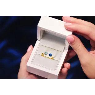 Goldener Ring mit blauem und blauem Zirkonia Galaxy Attempt 585 1.1015Pan| ergold