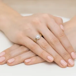 Pierścionek 585 brylant diamenty 0,13ct