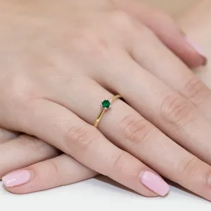 Pierścionek ze szmaragdem 0,30ct